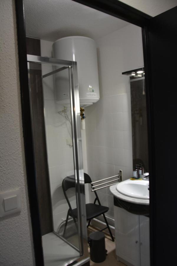 Residence Les Isards Studio Cabine Renove - Vue Montagne Font-Romeu-Odeillo-Via المظهر الخارجي الصورة