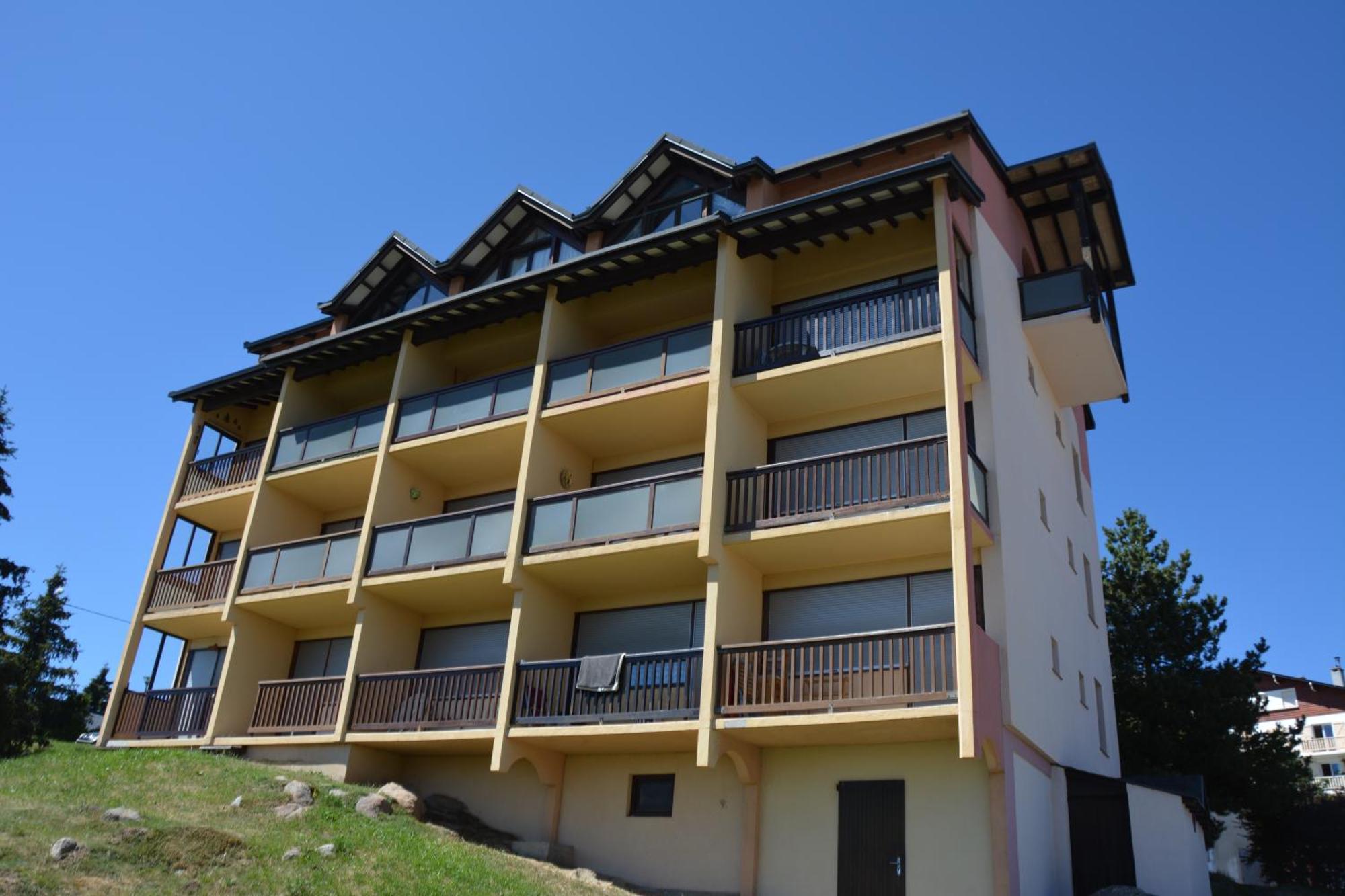 Residence Les Isards Studio Cabine Renove - Vue Montagne Font-Romeu-Odeillo-Via المظهر الخارجي الصورة